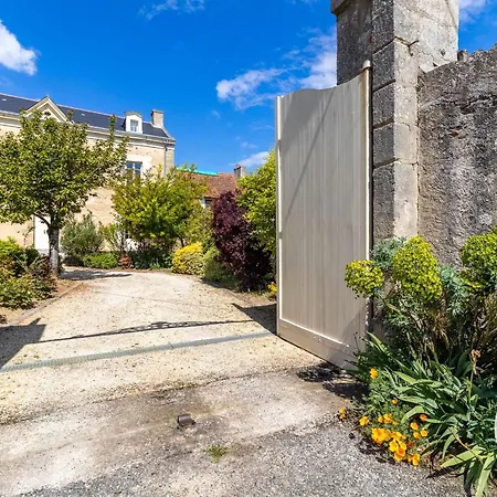 Sejour De Charme Avec Piscine A Saint-georges-sur-layon, Proche De Saumur Et Des Chateaux De La Loire - Fr-1-622-81 Bed & Breakfast Doue-en-Anjou