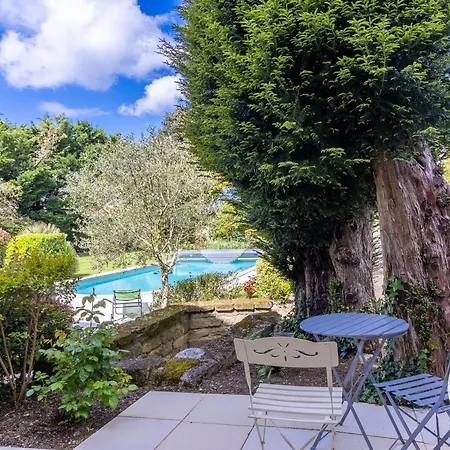 De Charme Avec Piscine à Saint-georges-sur-layon, Proche De Saumur Et Des Châteaux De La Loire - Fr-1-622-81 Bed and breakfast 3*