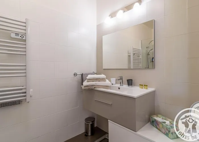 Bed and breakfast De Charme Avec Piscine à Saint-georges-sur-layon, Proche De Saumur Et Des Châteaux De La Loire - Fr-1-622-81 Doue-en-Anjou