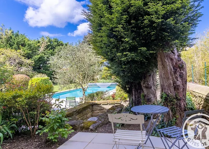 De Charme Avec Piscine à Saint-georges-sur-layon, Proche De Saumur Et Des Châteaux De La Loire - Fr-1-622-81 Bed and breakfast *